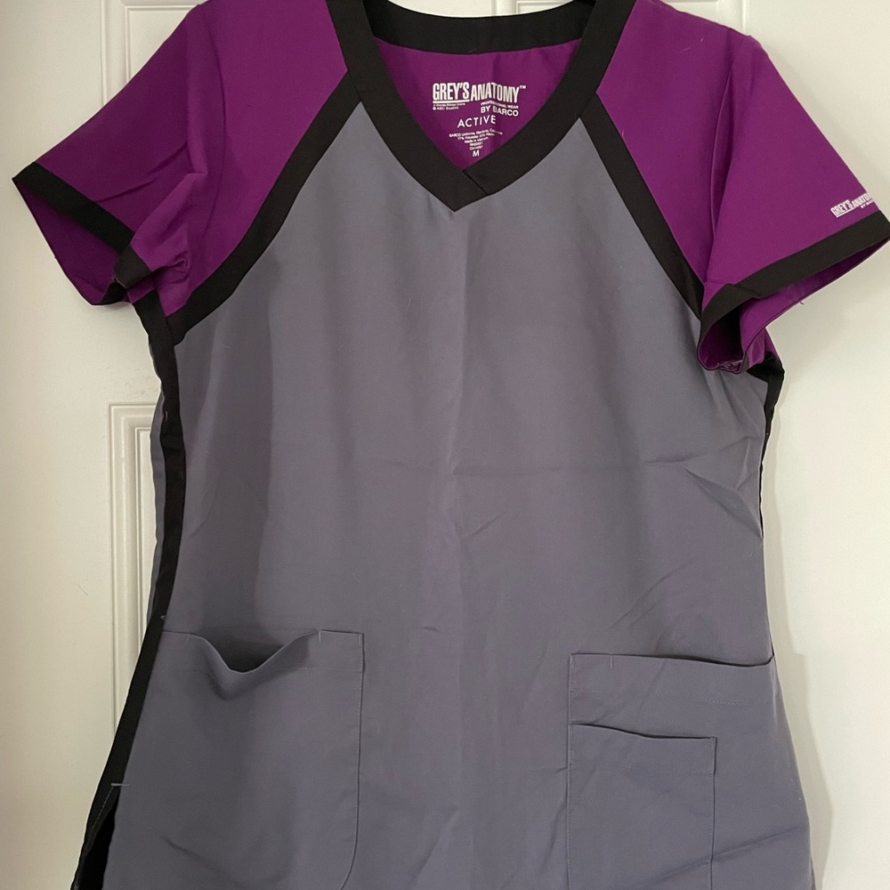 Greys anatomy scrub top